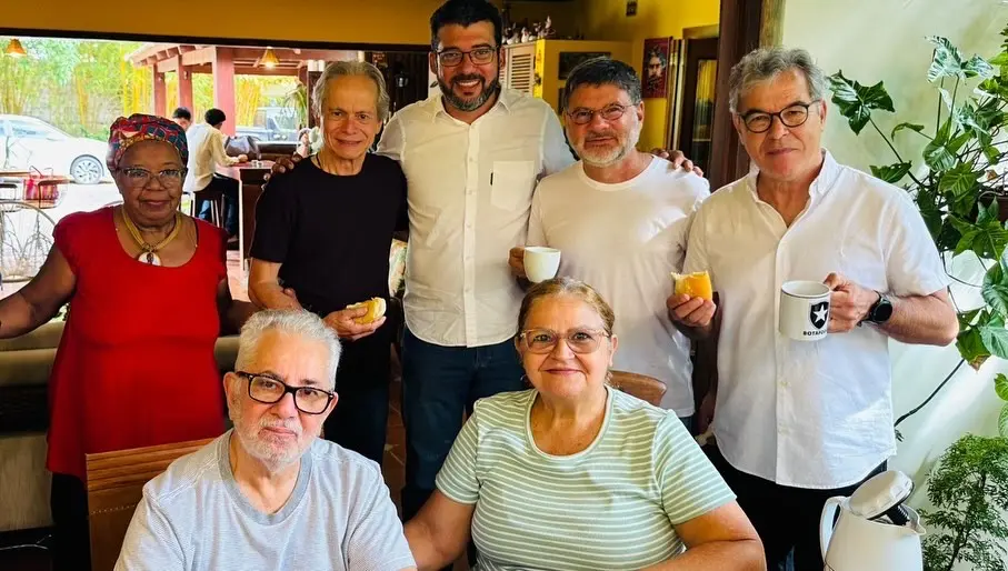 Antigas lideranças do PT discutem futuro político do Acre | ac24horas