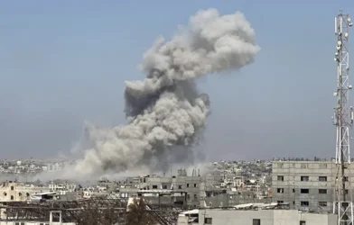 Ao menos 72 pessoas morrem em novo ataque de Israel na Faixa de Gaza
