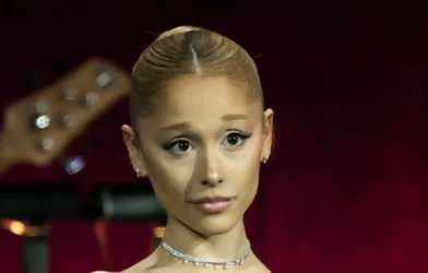 Ariana Grande lamenta a morte da avó Marjorie, aos 98 anos