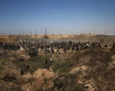 Ataque perto de ponto de ajuda humanitária deixa 31 mortos em Gaza