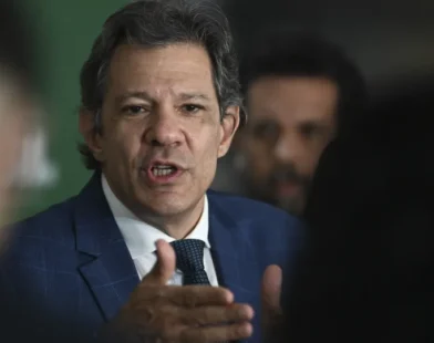 Audiência com Haddad é encerrada após tumulto com Nikolas Ferreira