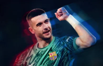 Barcelona anuncia Joan Garcia, goleiro do Espanyol, até 2031
