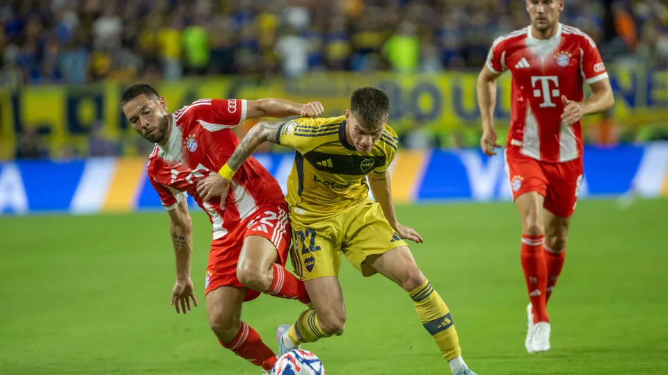Bayern passa sufoco mas vence Boca Juniors e avança às oitavas do Mundial