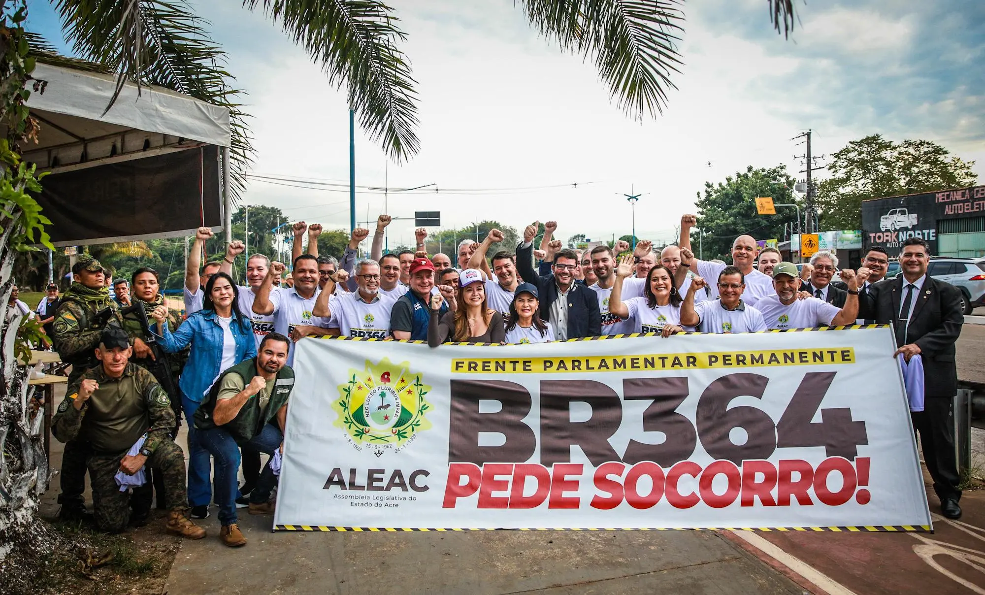 Caravana da Aleac parte em comboio até Cruzeiro do Sul para avaliar a BR-364 | ac24horas