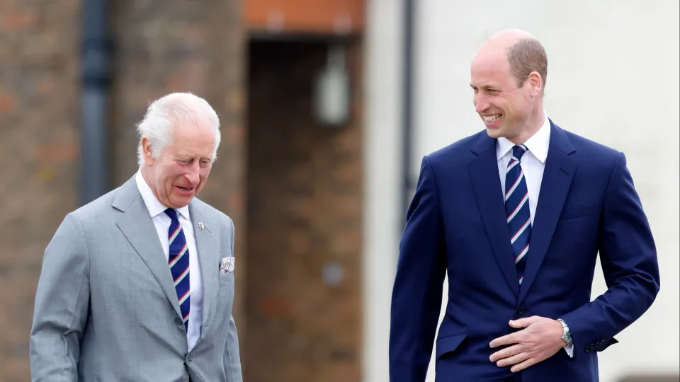 Charles III cometeu erros e pediu a William para que não os repetisse
