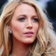 Defesa de Baldoni pressiona e Blake Lively desiste de duas acusações