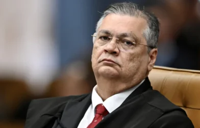 Dino aciona TCU após pedido do governo para dispensar regra de fiscalização sobre emendas Pix