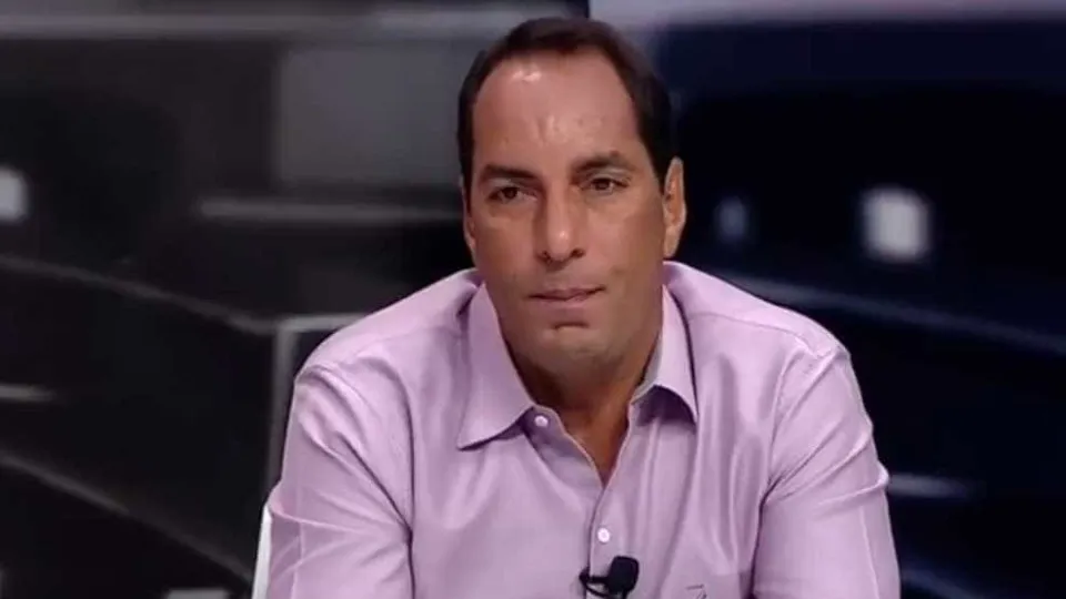 Edmundo confessa traição à esposa ao vivo durante live em seu canal