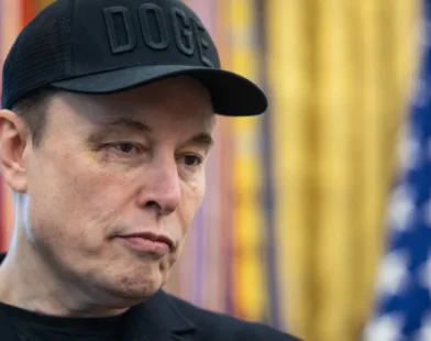 Elon Musk chama orçamento de Trump de “abominação repugnante”
