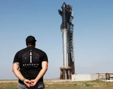 Elon Musk diz que foguete Starship será ainda maior