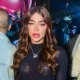Flash faz irmã de Gabigol mostrar demais em vestido preto transparente