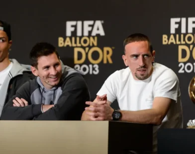 Franck Ribéry ataca Cristiano Ronaldo sobre Bola de Ouro