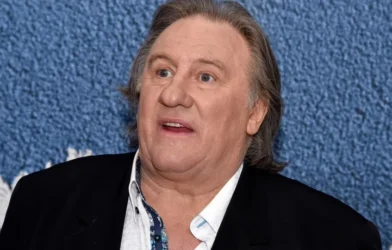Gérard Depardieu sexualizou menor de idade em vídeo, conclui perícia judicial