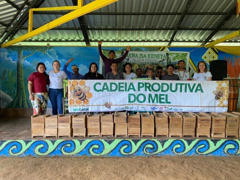 Governo dá continuidade à entrega de materiais para produtores e reforça compromisso com sustentabilidade
