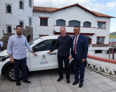 Governo do Estado realiza a entrega de veículos para fortalecimento do turismo, em Linhares e mais 44 municípios capixabas