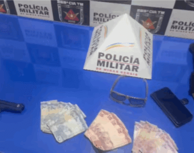 Homem é preso após assaltar padaria com simulacro de arma em Pirapora
