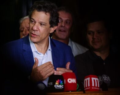 IOF: Alcolumbre cita “solução estrutural” após reunião com Haddad