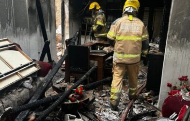 Incêndio em residência deixa uma mulher morta e duas pessoas feridas em Porteirinha