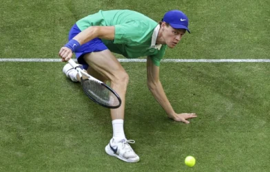Jannik Sinner é eliminado em Halle por Bublik antes de Wimbledon