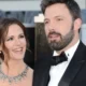 Jennifer Garner dedica carinhosa postagem ao 'ex' Ben Affleck