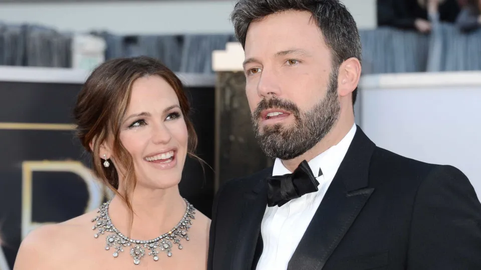 Jennifer Garner dedica carinhosa postagem ao 'ex' Ben Affleck