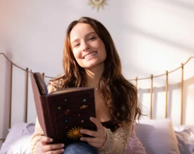 Larissa Manoela fala sobre papel em 'Êta Mundo melhor'