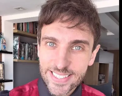 Léo Lins é condenado a mais de 8 anos por piadas em show de 2022