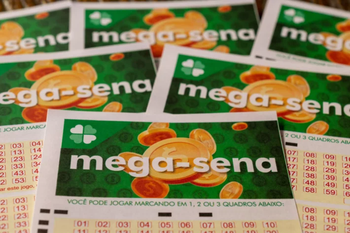Mega Sena acumula e prêmio vai a 40 milhões. Duas apostas do ES acertaram a quina.