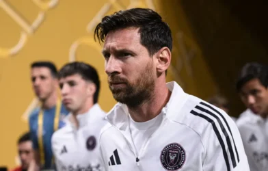 Messi aborda rivalidade com Cristiano Ronaldo: "Não somos amigos, mas..."