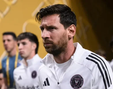 Messi aborda rivalidade com Cristiano Ronaldo: "Não somos amigos, mas..."