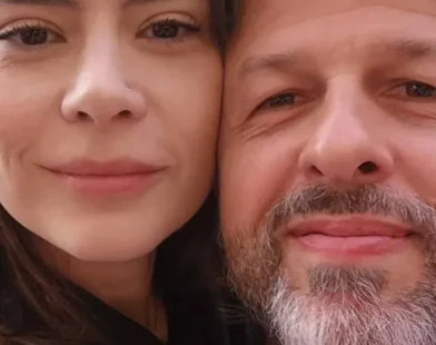 Michelle Loreto se casa com diretor da Globo