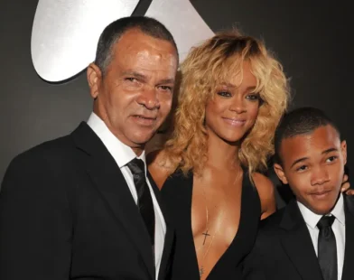 Morre Ronald Fenty, o pai da cantora Rihanna, aos 70 anos