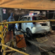 Motorista invade bar com carro, fere três pessoas e foge a pé em MG | Centro-Oeste