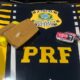 PRF apreende crack e haxixe durante abordagem na BR-259, em João Neiva e quatro pessoas são levadas para a delegacia