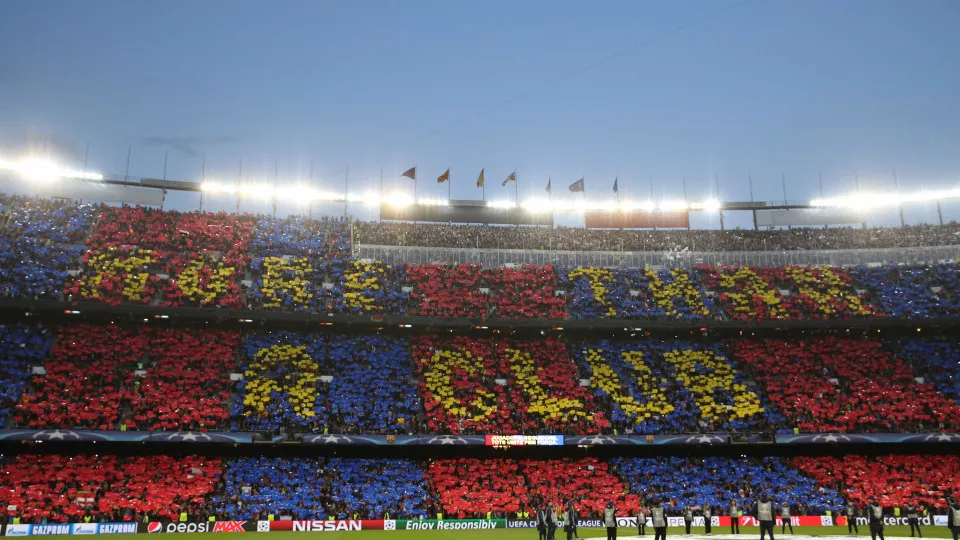 Presidente do Barcelona define data para time voltar ao Camp Nou