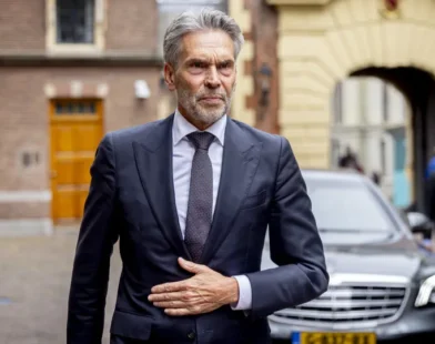 Primeiro-ministro da Holanda renuncia após ultradireita deixar coalizão