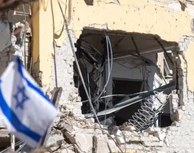 Programa nuclear secreto de Israel inclui até 300 bombas atômicas