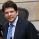 Senador colombiano baleado apresenta melhora, mas estado ainda é crítico