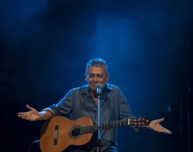 'Sofreu desequilíbrio sutil', diz médico que operou Chico Buarque