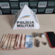 Suspeita de tráfico é flagrada com maconha e dinheiro em Bocaiuva