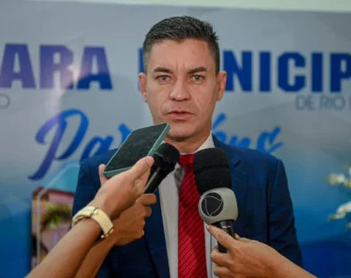 “Tem que sentar na cadeira e tocar a presidência”, diz Neném sobre denuncia de Joabe | ac24horas