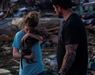 Tempestades deixam 28 mortos nos EUA; veja as imagens da destruição