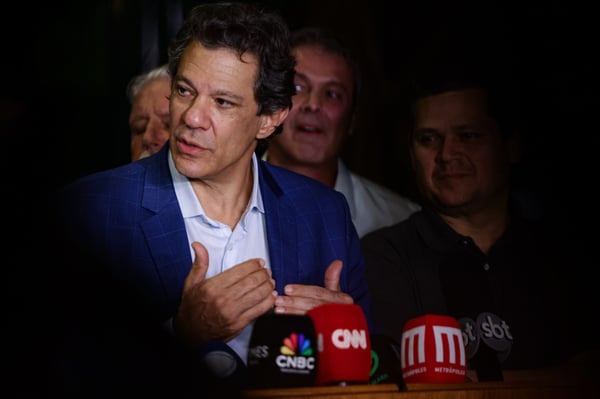 Tirar isenção de títulos prejudica investimentos, dizem economistas