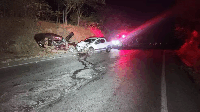 Tragédia na MGC-122: ultrapassagem mata dois e fere crianças