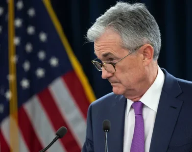 Trump chama Powell de idiota e diz que pode nomear a si mesmo para presidência do Fed