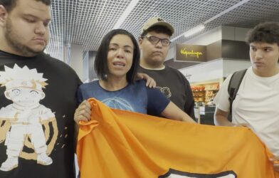 Vice-prefeita de Divinópolis chega à cidade após vivenciar ataques em Israel e agradece apoio: 'Obrigada a quem rezou por mim'