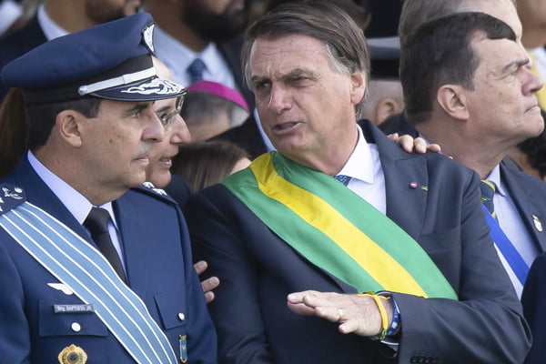 Vídeo: veja o momento que Baptista Jr. confirma ordem de prisão de Freire Gomes a Bolsonaro