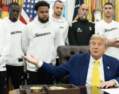 Visita a Donald Trump causa mal-estar na Juventus: "Não tive escolha..."